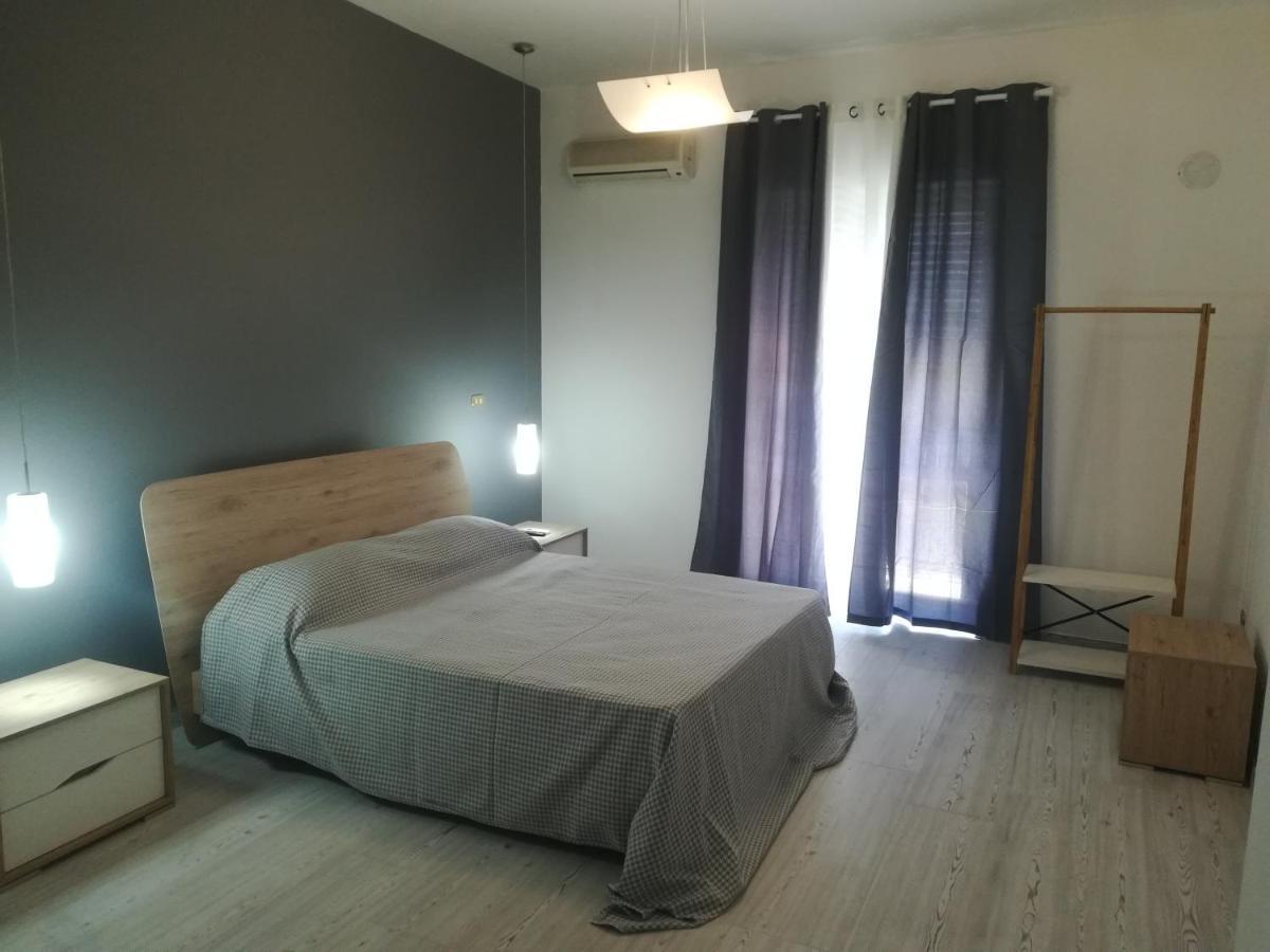 Home Mazzei Piazza Bilotti Cosenza Exteriör bild